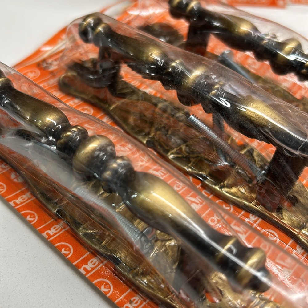 Vintage Amerock Carriage House Drawer Pull And Backplate Lot Of 6 In Pack